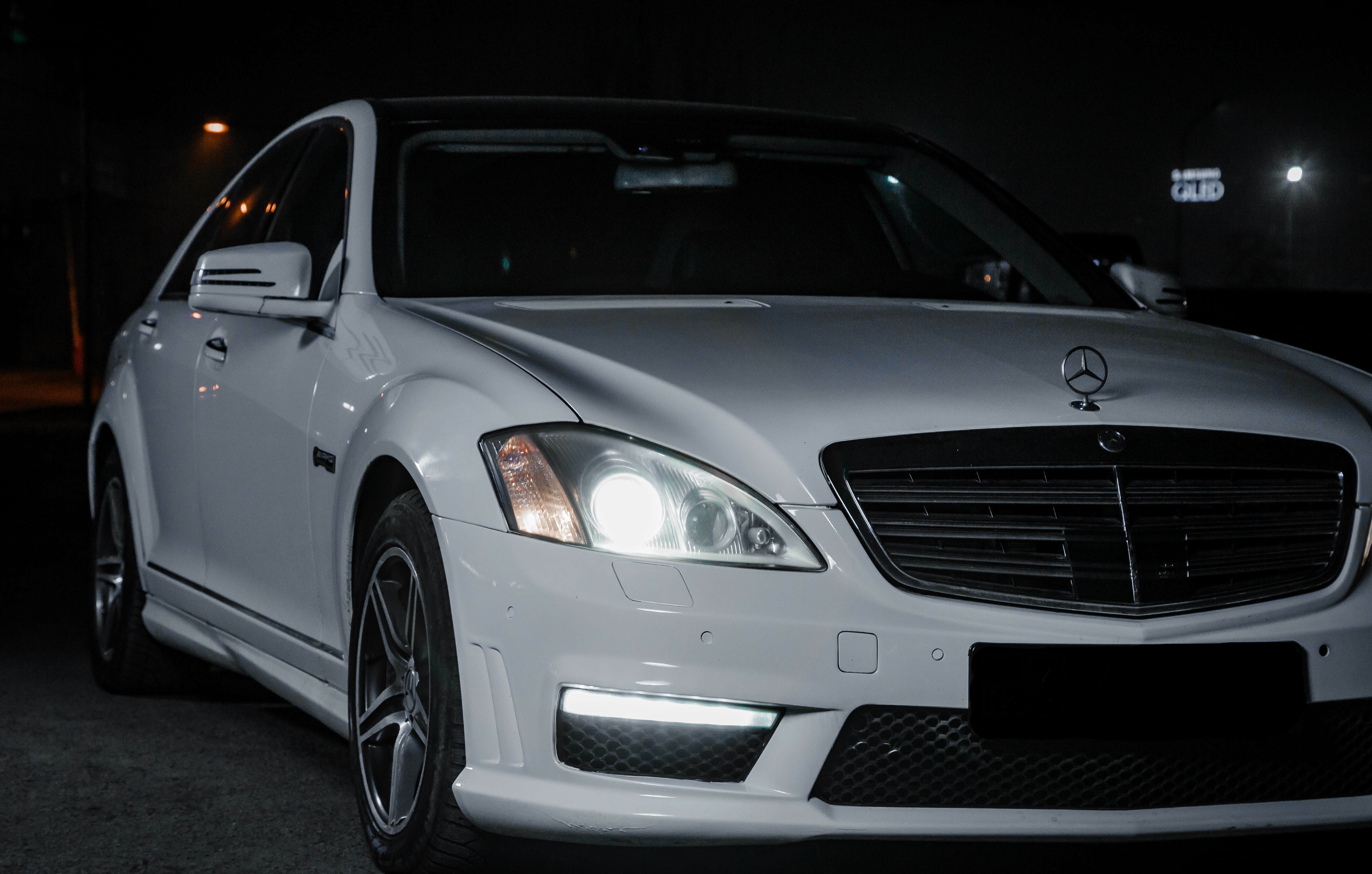 Mercedes S-Class 4