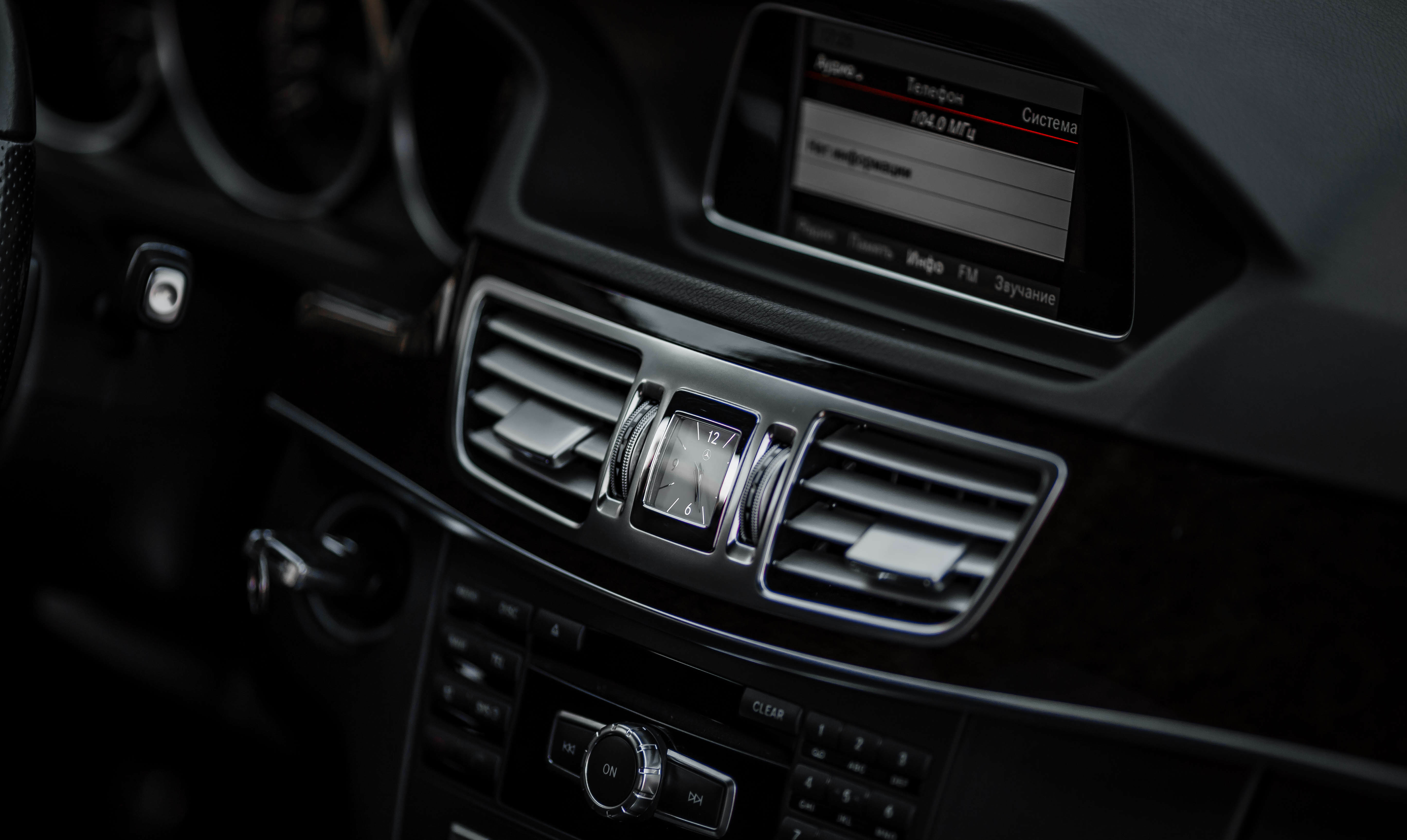 Mercedes E-Class AMG 6