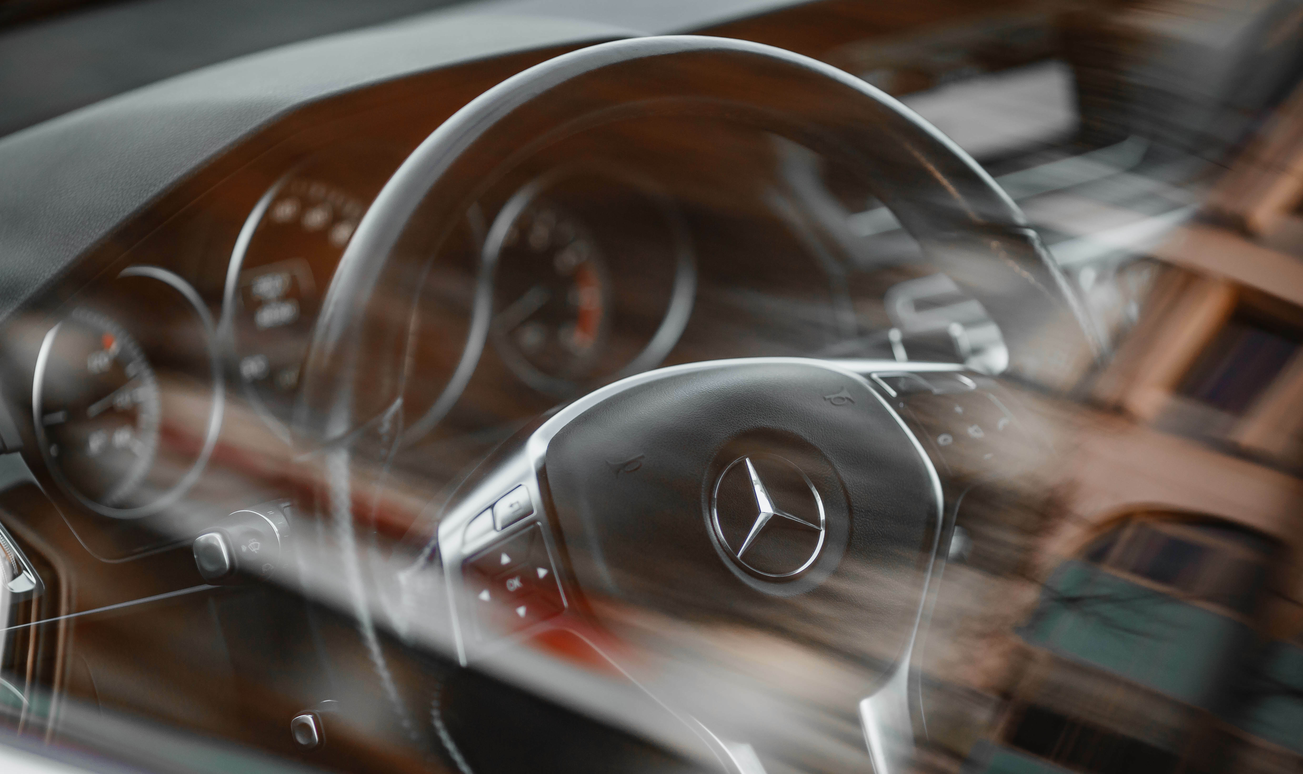 Mercedes E-Class AMG 8