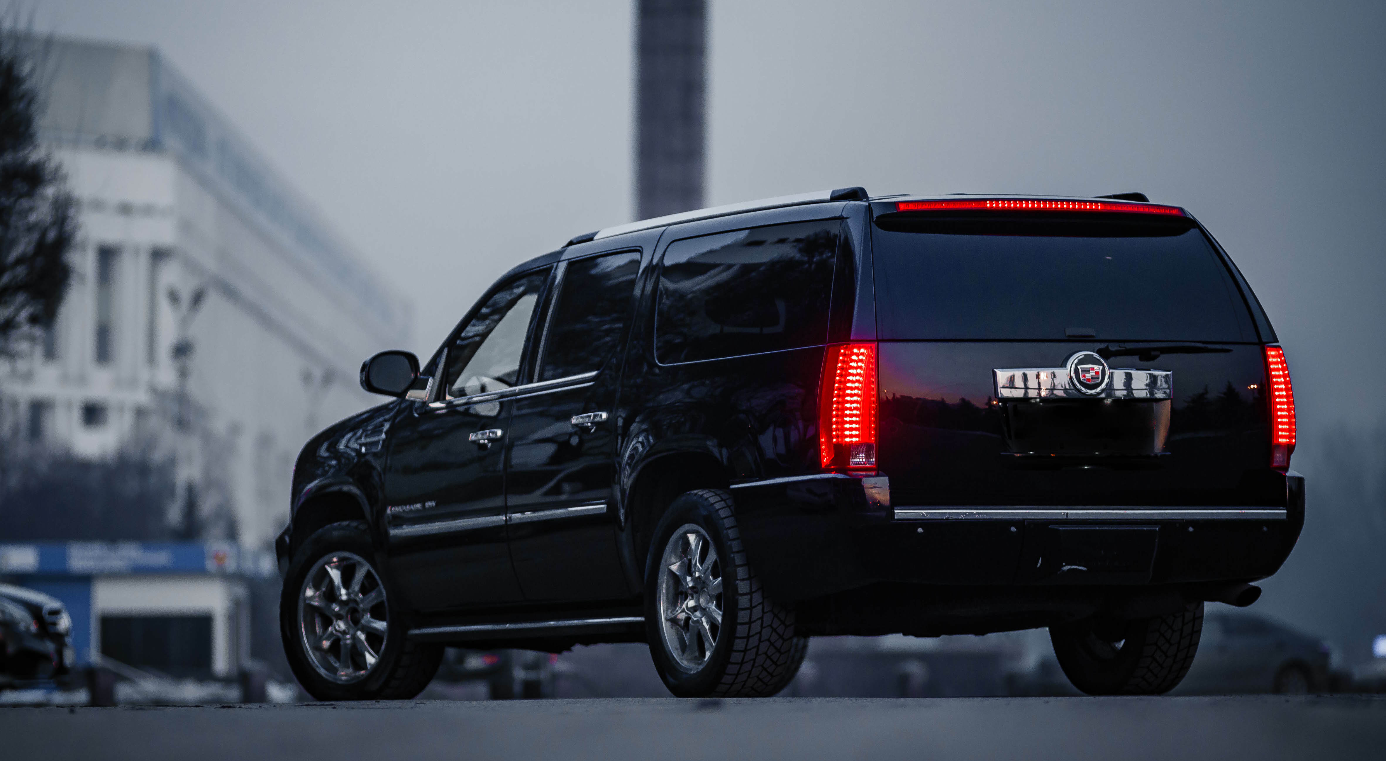 Cadillac Escalade ESV 3