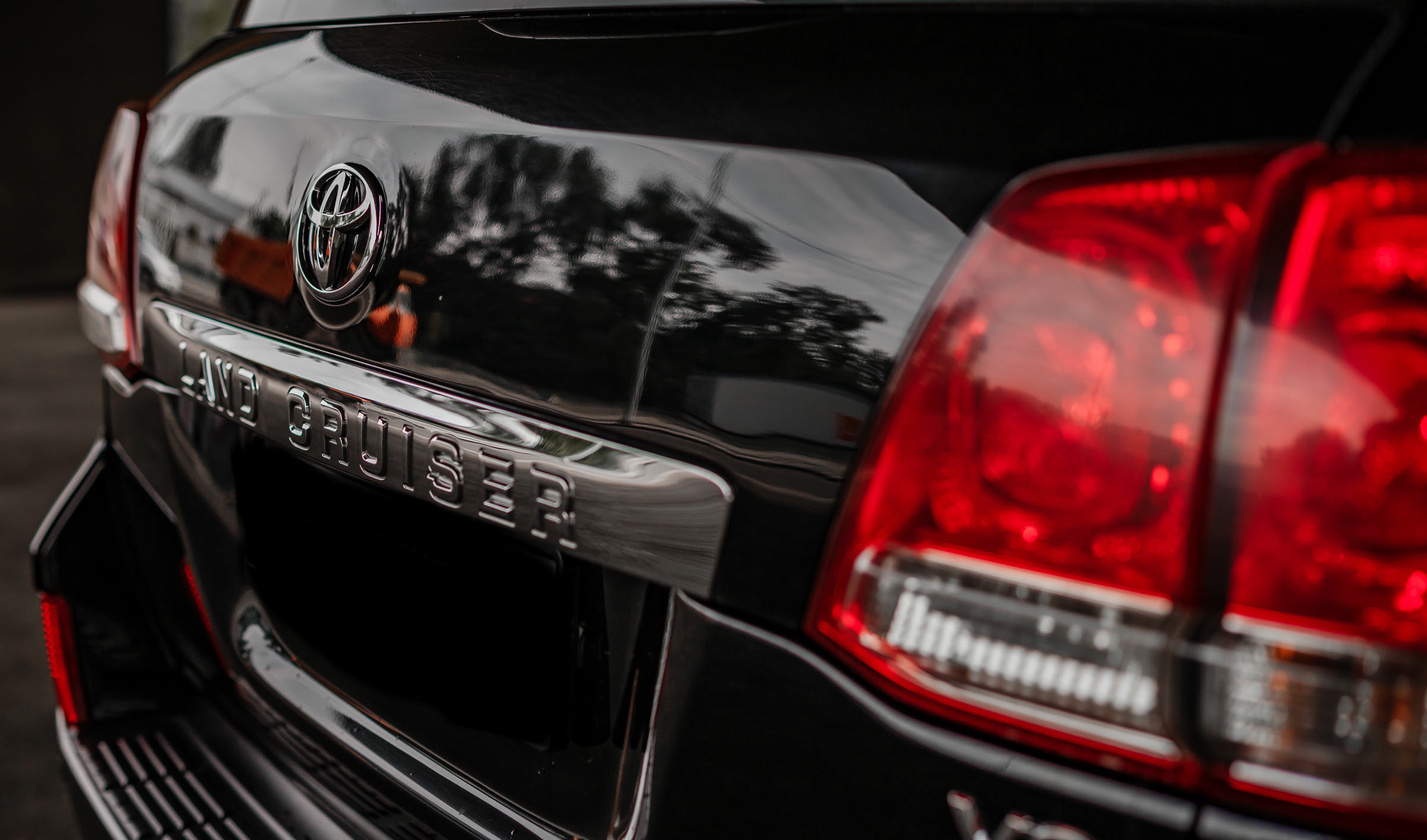 Toyota Land Cruiser 200 5