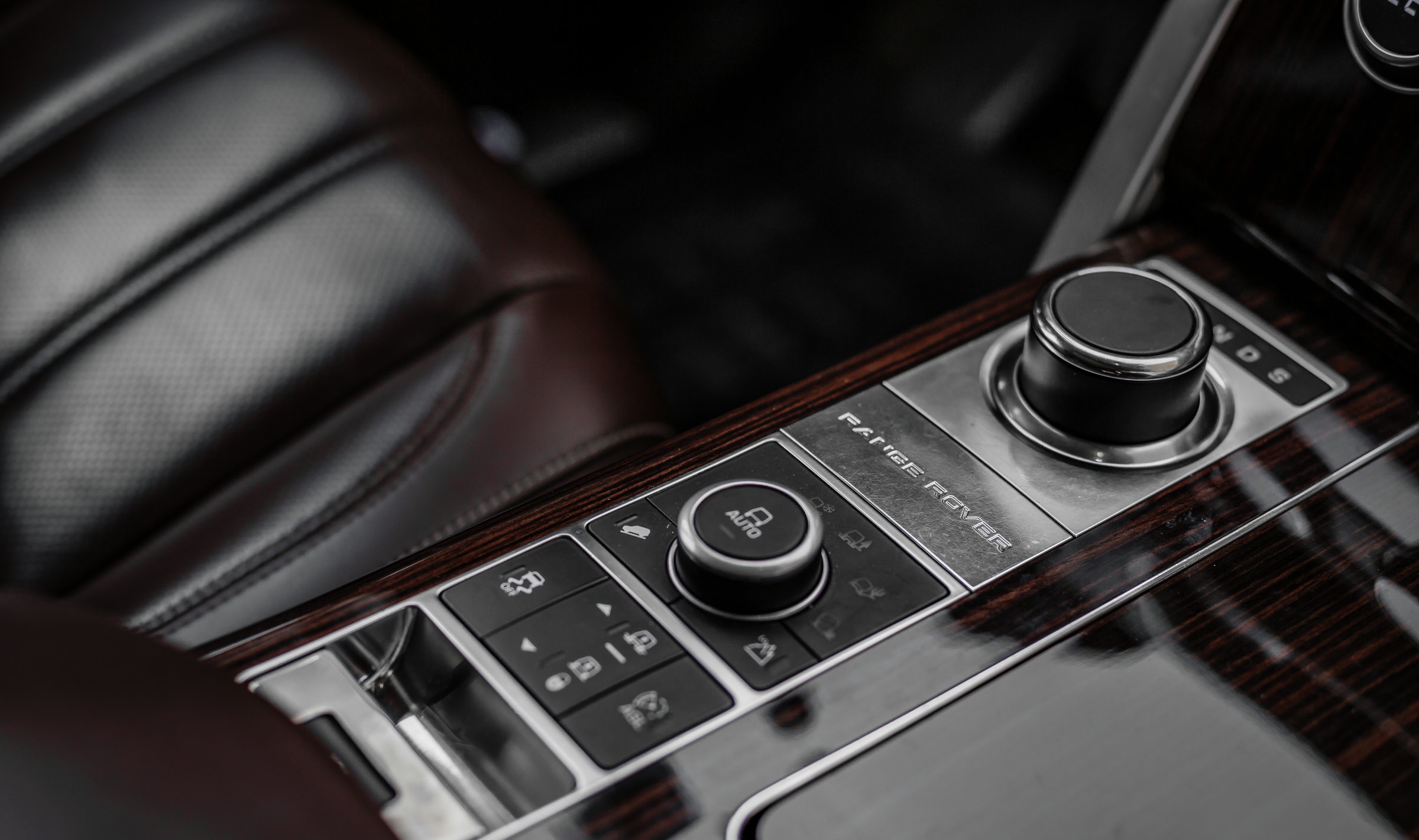 Range Rover Vogue 12